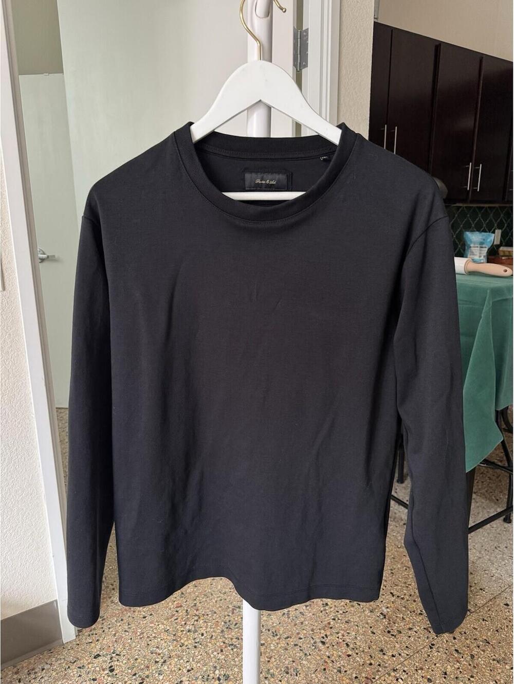 Porter & Ash Shirt Performance Tee Crewneck Long Sleeve Luxury Cotton Large